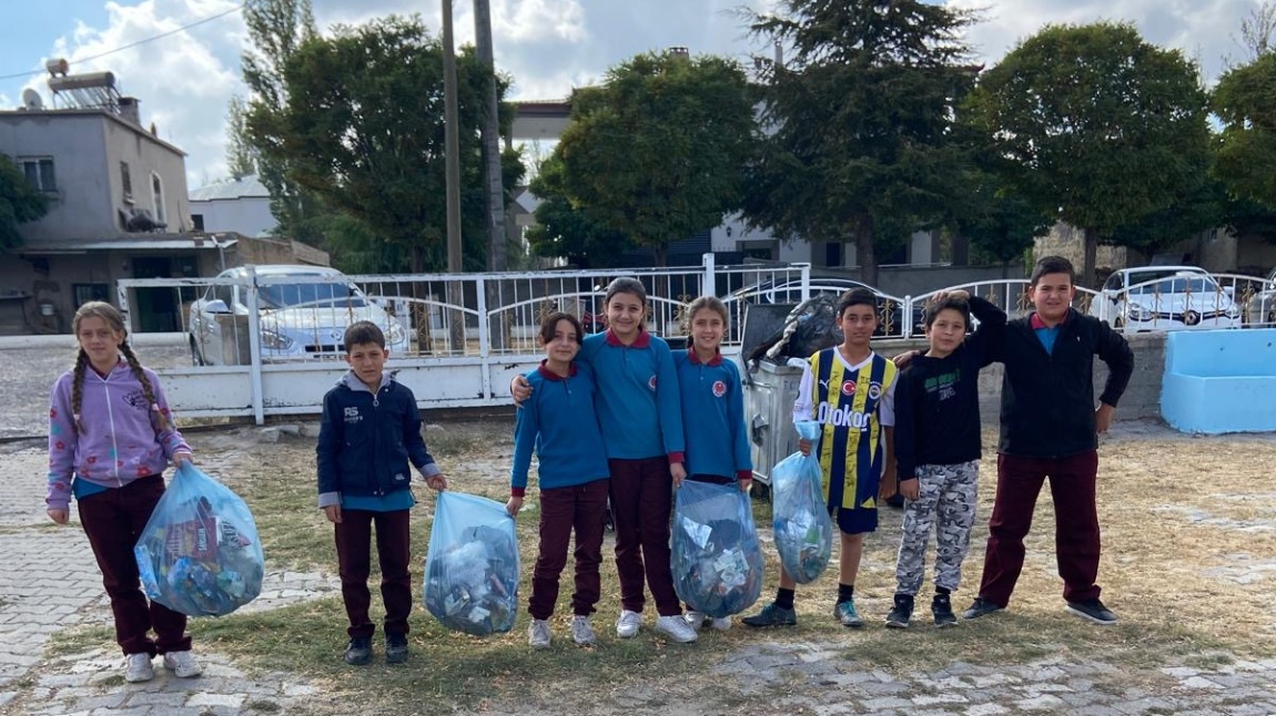 Tohum Toprak Temiz Havayla İlgili Gökçe Çiçek Can Hocamızın 6/A Sınıfıyla Yaptığı Etkinlik